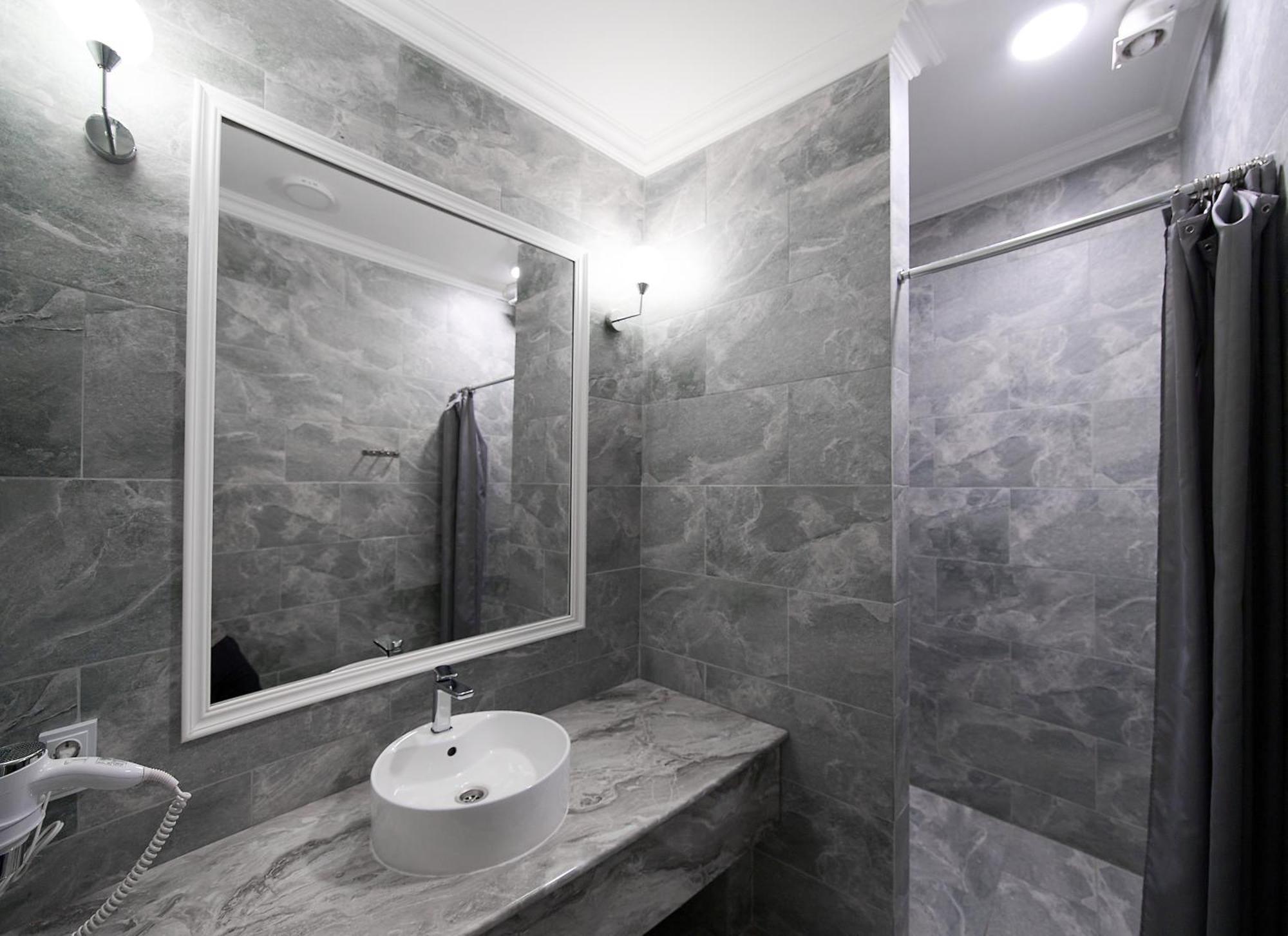 Hannah Inn Budget Hotel Astana Extérieur photo