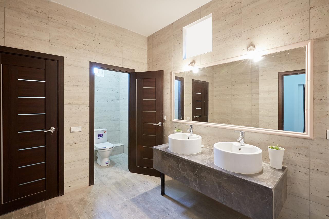 Hannah Inn Budget Hotel Astana Extérieur photo